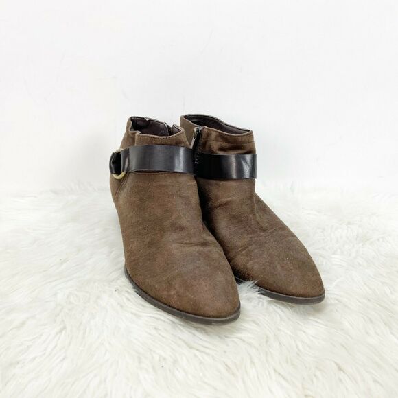 2/$30 Franco Sarto 9.5 M Womens Brown Faux Suede Gabie Ankle Booties - Picture 1 of 11